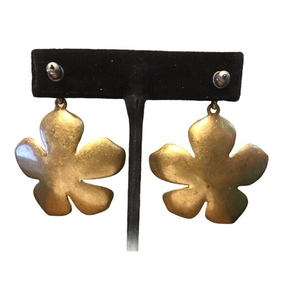 Beige Flower Clear Rhinestones Pierced Earrings - Picture 4 of 4